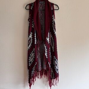 Almost Famous Burgundy & Blue Sleeveless Sweater Pattern Cardigan Shawl Size S